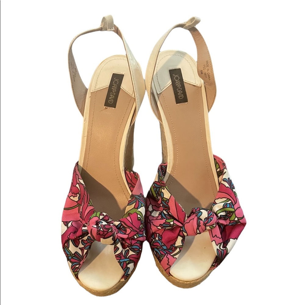 Joan & David | Dasharone Wedge Floral Sandals 8M | 70’s print
